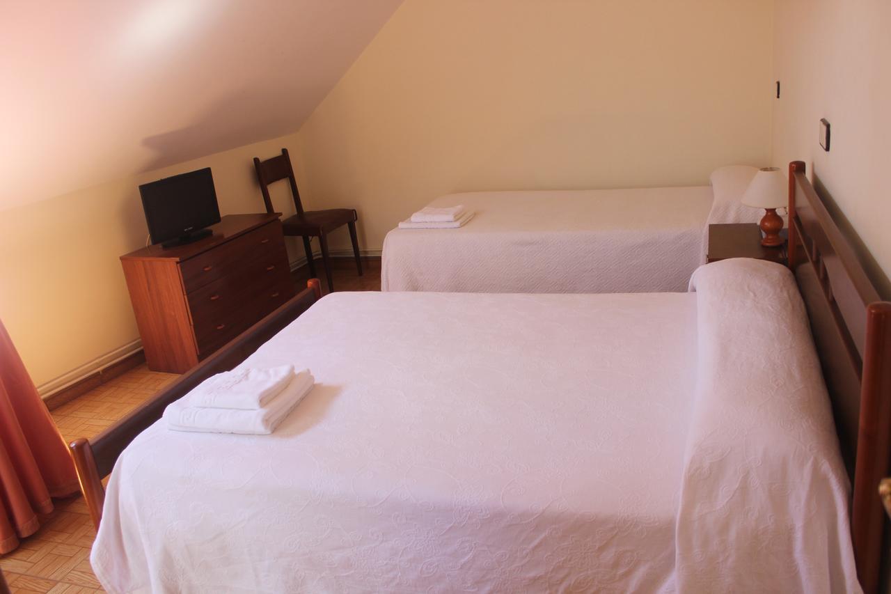 O Cruceiro Hotel Puentedeume Ngoại thất bức ảnh